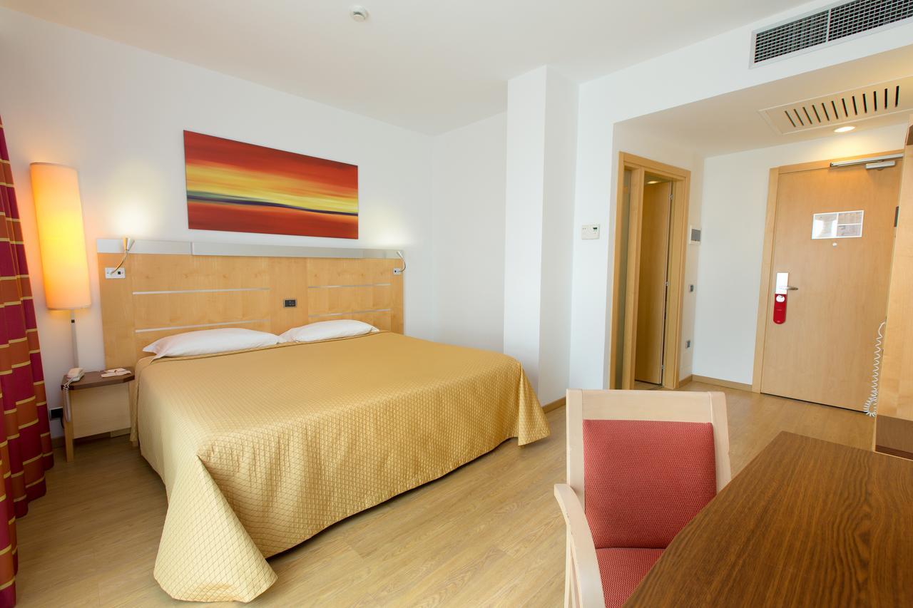 Una Hotels Cesena Nord Extérieur photo
