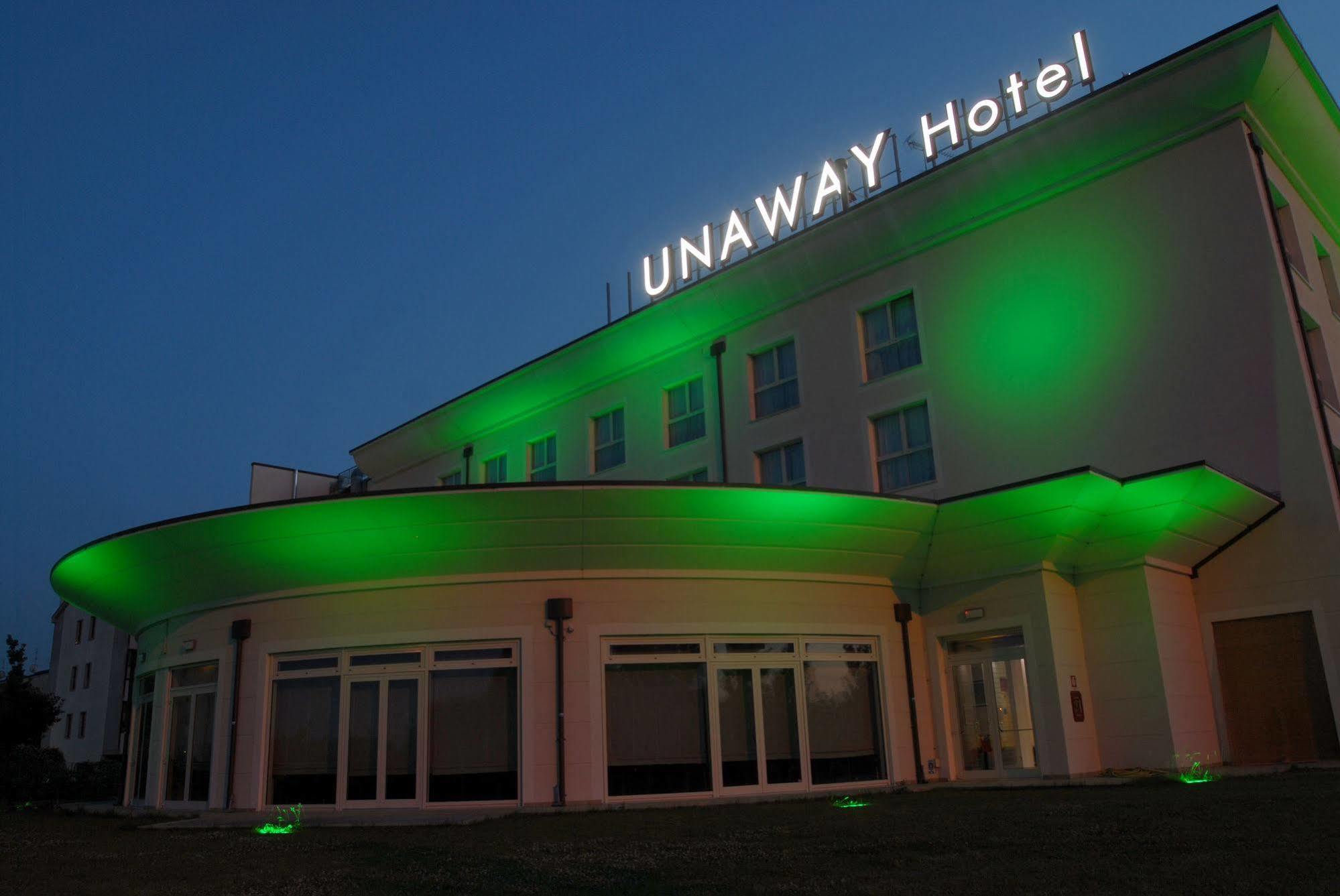 Hotel Unaway Cesena Nord Extérieur photo