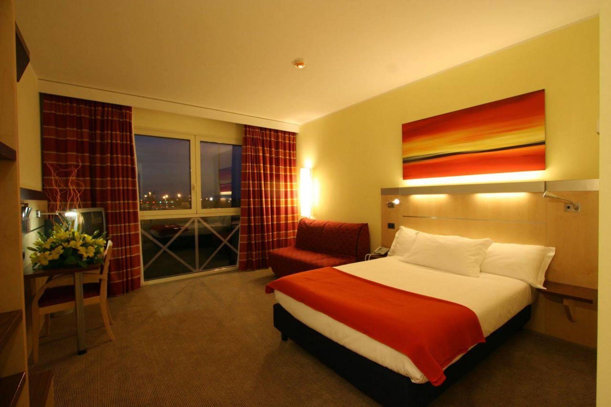Una Hotels Cesena Nord Extérieur photo